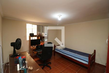 Quarto de casa à venda com 4 quartos, 120m² em Vila Antonieta, São Paulo