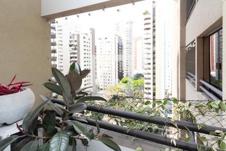 Varanda de apartamento à venda com 2 quartos, 60m² em Moema, São Paulo