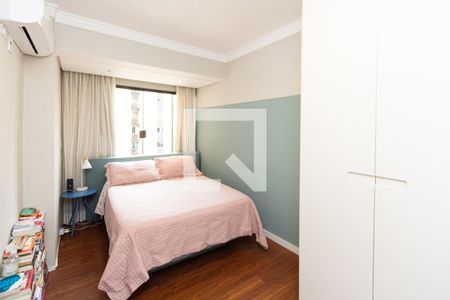 Quarto 1 de apartamento à venda com 2 quartos, 60m² em Moema, São Paulo