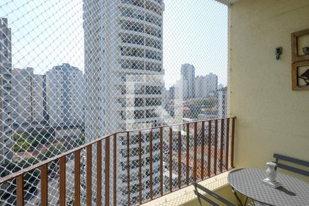 Varanda de apartamento para alugar com 3 quartos, 76m² em Vila Gumercindo, São Paulo