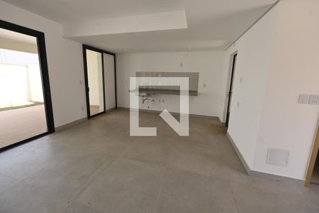 Sala de casa de condomínio para alugar com 4 quartos, 181m² em Conjunto Residencial Storil, Aparecida de Goiânia