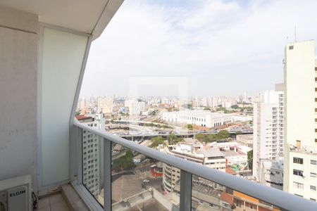 varanda de kitnet/studio à venda com 1 quarto, 23m² em Sé, São Paulo