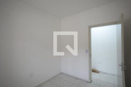 Quarto 2 de casa para alugar com 2 quartos, 70m² em Vila Independencia, São Paulo