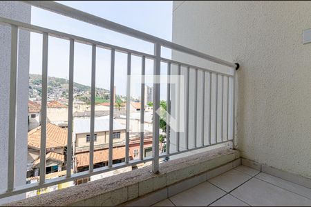 Sala de apartamento para alugar com 2 quartos, 43m² em São Lourenço, Niterói