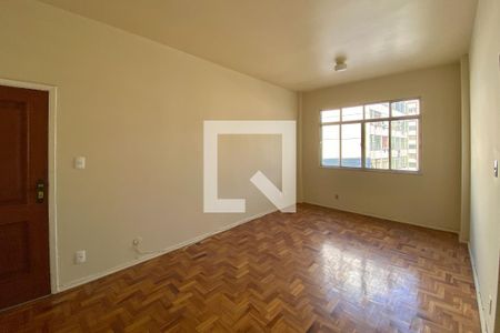 Sala de apartamento para alugar com 2 quartos, 73m² em Botafogo, Rio de Janeiro