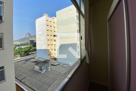 Quarto 1 de apartamento para alugar com 2 quartos, 73m² em Botafogo, Rio de Janeiro