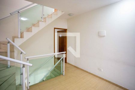 Sala 2 de casa para alugar com 3 quartos, 150m² em Piraporinha, Diadema