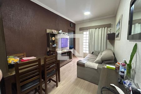 Sala de apartamento para alugar com 2 quartos, 58m² em Vila Urupes, Suzano