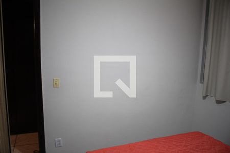 Quarto 1 de apartamento para alugar com 2 quartos, 54m² em Jardim Riacho das Pedras, Contagem