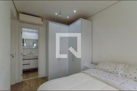 Suíte de apartamento à venda com 2 quartos, 68m² em Cambuci, São Paulo