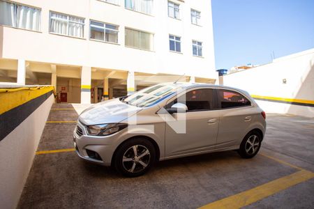 Garagem de apartamento para alugar com 3 quartos, 81m² em Santa Tereza, Belo Horizonte