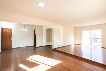 Sala de apartamento para alugar com 3 quartos, 226m² em Lídice, Uberlândia