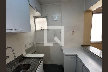 Cozinha de apartamento à venda com 1 quarto, 42m² em Pompeia, São Paulo