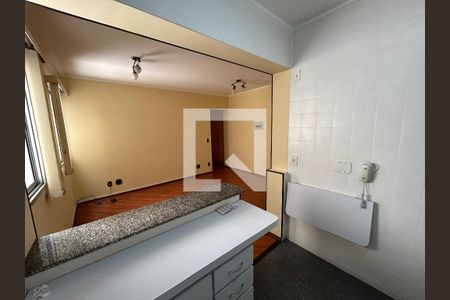 Cozinha de apartamento à venda com 1 quarto, 42m² em Pompeia, São Paulo