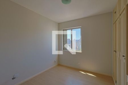 Quarto 1 de apartamento à venda com 4 quartos, 204m² em Santo Antônio, Belo Horizonte