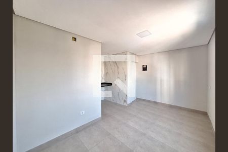 Quarto/cozinha  de kitnet/studio para alugar com 1 quarto, 18m² em Vila Romana, São Paulo