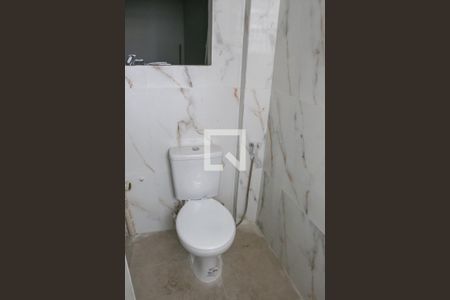 Banheiro de kitnet/studio à venda com 1 quarto, 17m² em Vila Romana, São Paulo