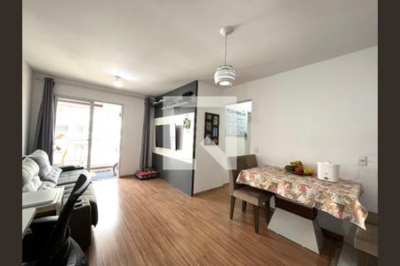 Sala de apartamento para alugar com 3 quartos, 67m² em Cidade Vargas, São Paulo