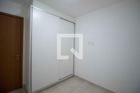 Quarto 1 de apartamento para alugar com 2 quartos, 60m² em Parque Amazonia, Goiânia