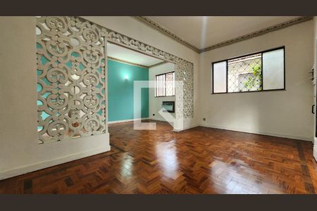 Sala de casa para alugar com 4 quartos, 364m² em Macuco, Santos