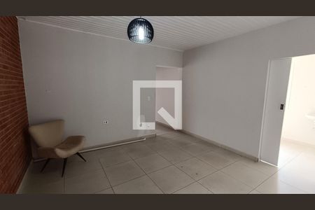 Sala de casa para alugar com 2 quartos, 228m² em Parque Campolim, Sorocaba