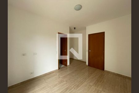 Suíte 1 de casa para alugar com 3 quartos, 135m² em Jardim Semiramis, Cotia