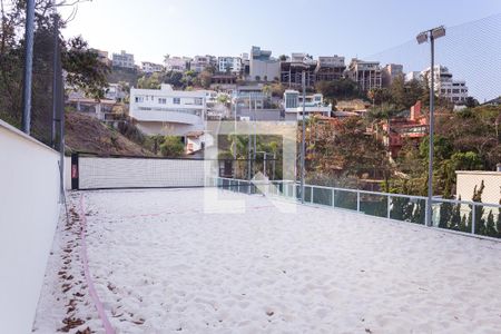 Casa de condomínio à venda com 524m², 4 quartos e 4 vagas Casa de condomínio à venda com 524m², 4 quartos e 4 vagasquadra de beach tennis