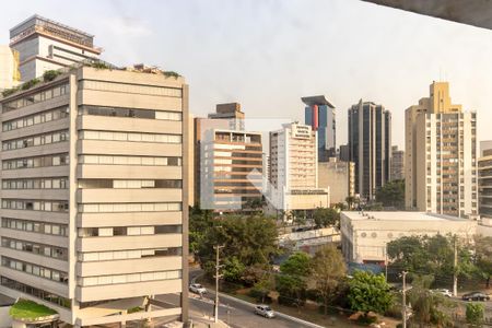 Sala de apartamento à venda com 3 quartos, 150m² em Moema, São Paulo