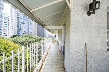 Varanda 1 de apartamento à venda com 4 quartos, 358m² em Barro Preto, Belo Horizonte