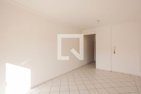 Sala de apartamento para alugar com 2 quartos, 73m² em Santa Mônica, Uberlândia