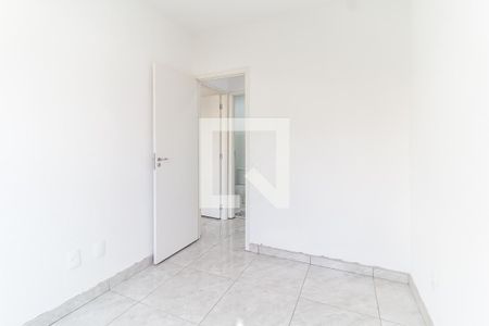 Quarto 1 de apartamento para alugar com 2 quartos, 43m² em Vila Perracini, Poá