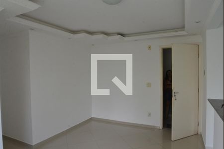 Sala de apartamento à venda com 2 quartos, 50m² em Parque Sao Vicente, Santo André