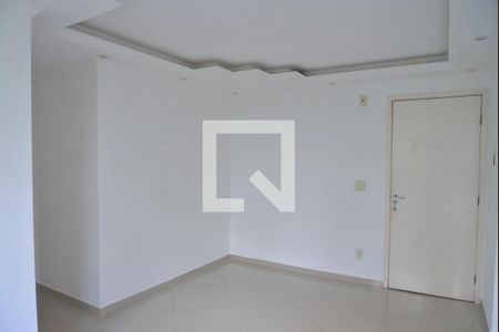 Sala de apartamento à venda com 2 quartos, 50m² em Parque Sao Vicente, Santo André