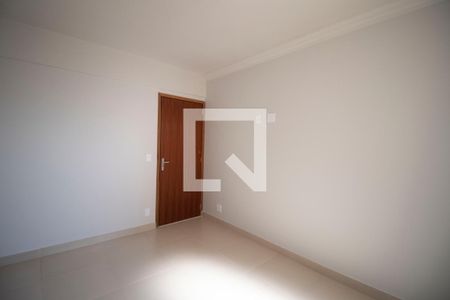 Quarto 1 de apartamento para alugar com 3 quartos, 72m² em Jardim Goiás, Goiânia