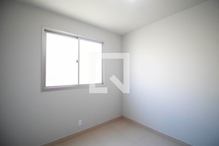 Quarto 2 de apartamento para alugar com 3 quartos, 72m² em Jardim Goiás, Goiânia