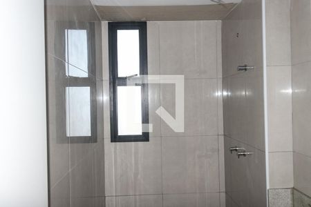 Banheiro do Quarto 1 de apartamento para alugar com 3 quartos, 103m² em Jaguaribe, Salvador