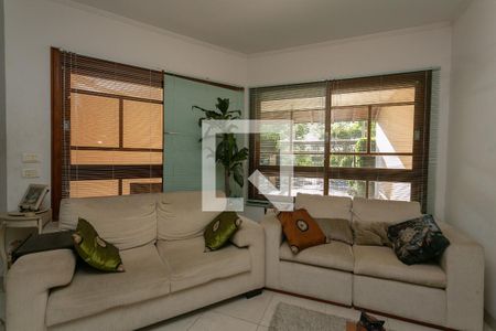 Sala de casa à venda com 3 quartos, 255m² em Jardim Itu, Porto Alegre