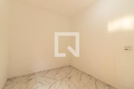 Quarto 1 de casa para alugar com 2 quartos, 90m² em Jardim Vista Alegre, Embu das Artes