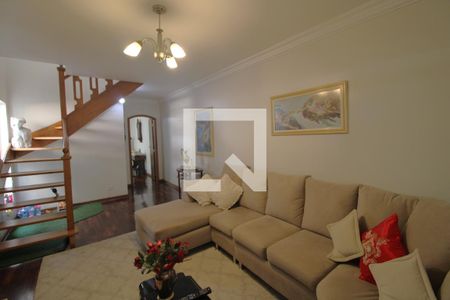 Sala de casa à venda com 3 quartos, 200m² em Jardim Luanda, São Paulo