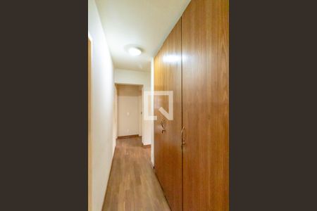 Corredor de apartamento à venda com 2 quartos, 143m² em Indianópolis, São Paulo