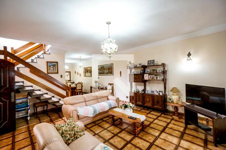 Sala de estar de casa à venda com 4 quartos, 450m² em Vila Santo Estevão, São Paulo