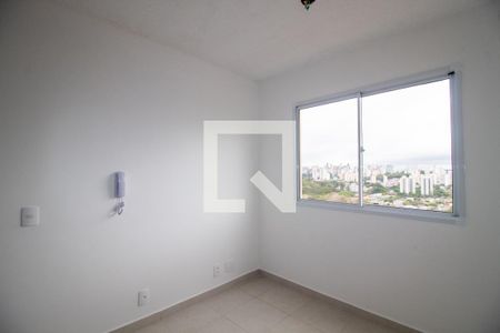 Sala de apartamento para alugar com 2 quartos, 33m² em Jardim Celeste, São Paulo