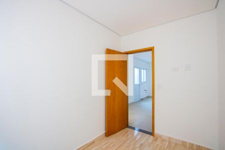 Quarto 1 de apartamento à venda com 2 quartos, 50m² em Vila Humaitá, Santo André