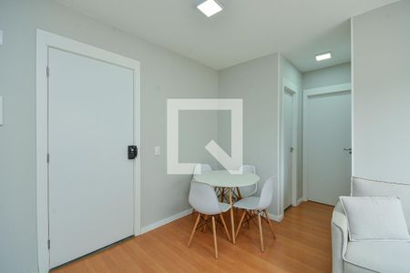 Sala/Cozinha de apartamento para alugar com 2 quartos, 35m² em Usina Piratininga, São Paulo