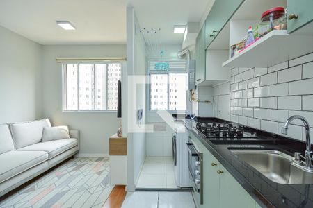 Sala/Cozinha de apartamento para alugar com 2 quartos, 35m² em Usina Piratininga, São Paulo