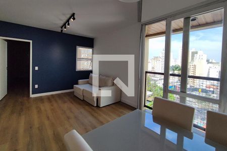 Sala de apartamento para alugar com 1 quarto, 62m² em Centro, Campinas