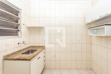 Cozinha de apartamento para alugar com 1 quarto, 60m² em Vila Nair, São Paulo