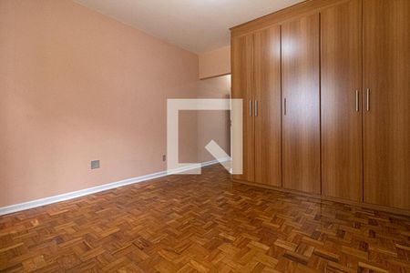 Suíte de casa para alugar com 3 quartos, 157m² em Vila Moinho Velho, São Paulo