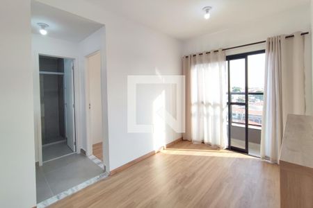 Sala de apartamento para alugar com 1 quarto, 34m² em Parque Industrial, Campinas