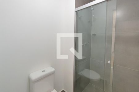 Banheiro de apartamento para alugar com 1 quarto, 34m² em Parque Industrial, Campinas